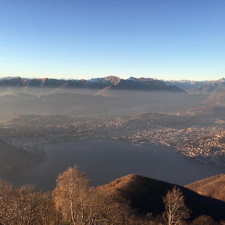 Casa Di Borgo Vista Lago ヴァルソルダ エクステリア 写真